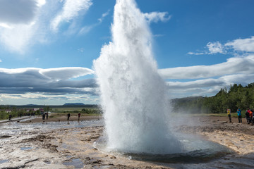 Strokkur, Iceland, active geyser, Golden Circle, alongside Gullfoss Waterfall and Þingvellir National Park, eruption