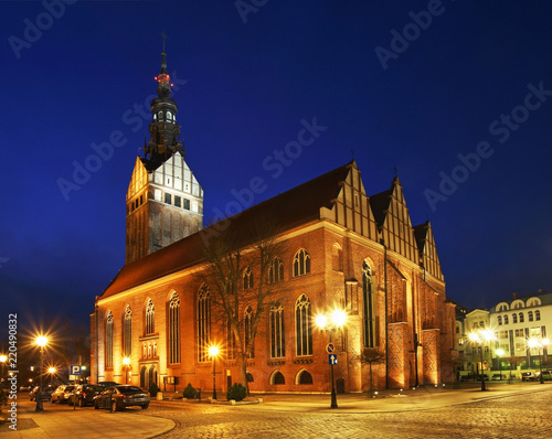 Dekoracja na wymiar  katedra-sw-mikolaja-w-elblagu-wojewodztwo-warminsko-mazurskie-polska