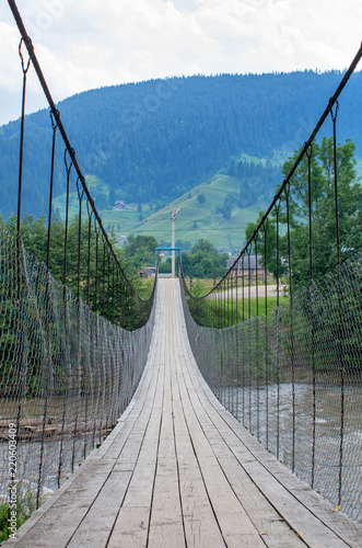 Plakat most linowy  rzeka-z-mostem-linowym