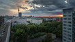 Berliner Fernsehturm mit Blick aus Friedrichshain am Abend