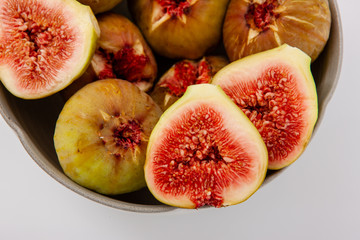  fresh figs