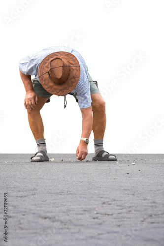 1 man 1 pick. 1 man 1 pick. Сбор голубики. Men i trust вокалистка. 1 man 1 pick.