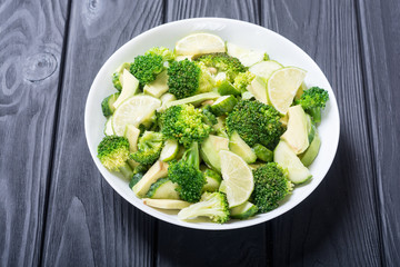 Wall Mural - Green salad with avocado