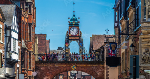 Cuadros en Lienzo Eastgate and Eastgate Clock, Chester, UK