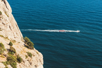 Wall Mural - Mountains and the sea