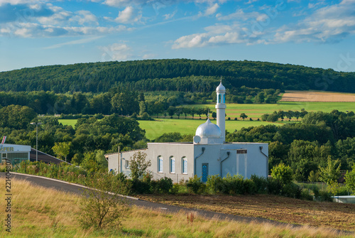 Fotografia, Obraz Die Bait-ul-Huda-Moschee in Usingen im Taunus