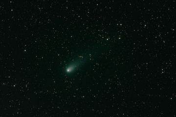 Wall Mural - the comet 21p/giacobini–zinner photographed on september 8, 2018, with a small refractor telescope f