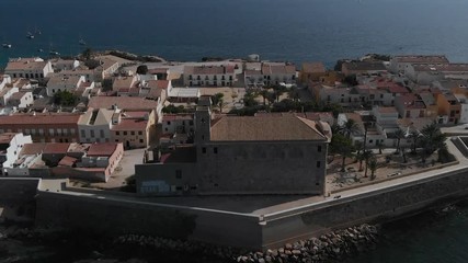 Canvas Print - Aerial view of Island of Tabarca with old church and townscape. Spain