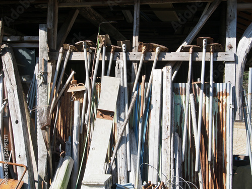 いろんな道具のある農具小屋 Stock Photo Adobe Stock いろんな道具のある農具小屋 Stock Photo Adobe Stock