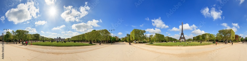 Beautiful 360 degree panorama in spring with a blue sky of the Eiffel tower in Paris, France - obrazy, fototapety, plakaty 
