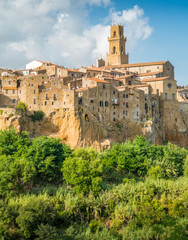 Wall Mural - Panoramic sight of Pitigliano in a sunny summer afternoon. Province of Grosseto, Tuscany, Italy.