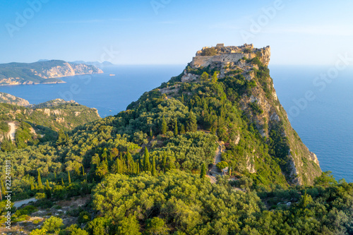 Foto Old ruins of Angelokastro fortress, Corfu island, Greece