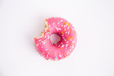 Fototapeta Sawanna - pink donut on white background