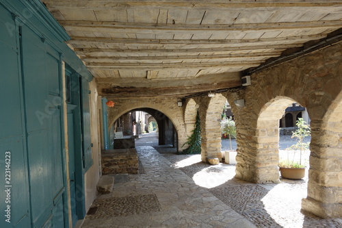 Cuadros en Lienzo place de sauveterre de rouergues 3