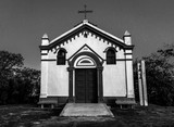 Fototapeta Na sufit - old church (black and white)