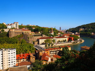 Wall Mural - Lyon vaise, les quais du quartier de l'homme de la roche