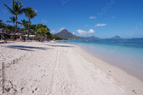 Plage De Flic En Flac à Lîle Maurice Buy This Stock Photo