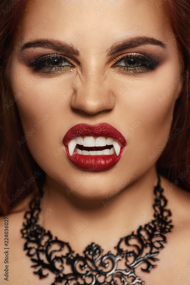 Vampire Halloween Woman. Beauty Sexy Vampire Girl portrait. Fashion ...
