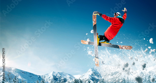 Dekoracja na wymiar  jazda-na-nartach-skaczacy-narciarz-ekstremalne-sporty-zimowe
