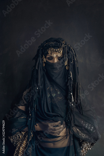 Plakat eastern woman princess costume conceptual portrait