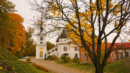 Wall Mural - Autumn season in the city