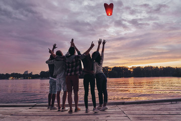 Canvas Print - Flying away... 