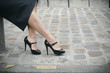 © Eve Saint-Ramon - Hauts talons sur pavé