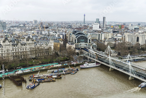 Fotografía Charing Cross train station in London, United Kingdom