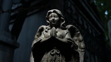 Angel Statue In Crypt Flashlight Reveal