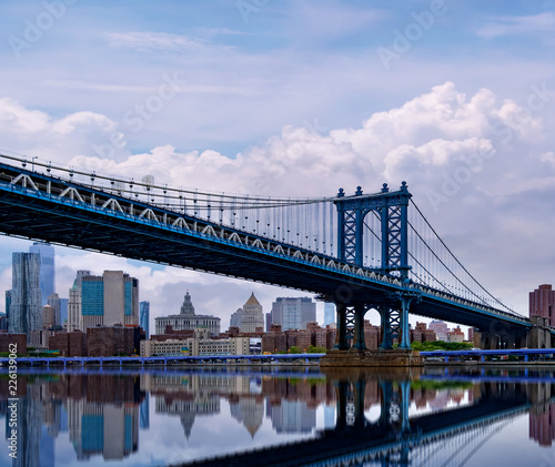 Plakat Miasto Nowy Jork Manhattan środek miasta z mostem brooklyńskim.USA