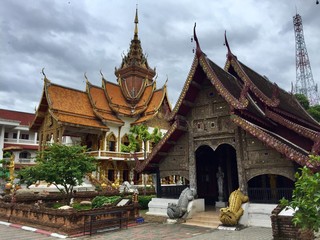 buddhist temple in bangkok thailand