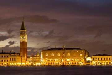 Poster - City view of Venice after sunset