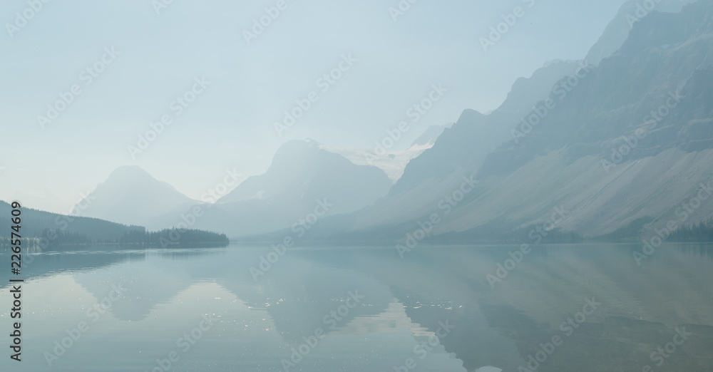 Bow lake in smoke, Banff national park, Alberta, Canada - obrazy, fototapety, plakaty 