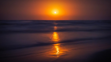 Wall Mural - moonrise over the sea