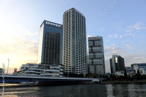 横浜市みなとみらい大橋と高層ビル Buy This Stock Photo And Explore Similar Images At Adobe Stock Adobe Stock 横浜市みなとみらい大橋と高層ビル Buy This Stock Photo And Explore Similar Images At Adobe Stock Adobe Stock