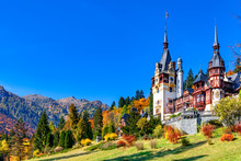 Peles Castle, Sinaia, Prahova County, Romania: Famous Neo-Renaissance Castle In Autumn Colours, At The Base Of The Carpathian Mountains, Europe