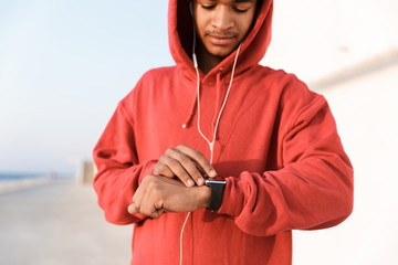 Poster - Cropped image of a smiling young african teenager