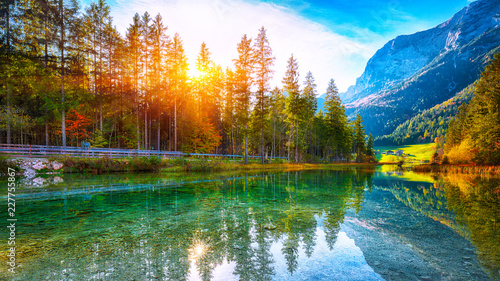fantastyczny-jesienny-zachod-slonca-w-hintersee