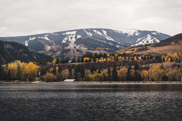 Wall Mural - Beaver Creek seen from Nottingham Lake in Avon during Autumn. 