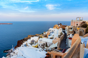Wall Mural - Santorini, Greece. Picturesque view of traditional cycladic Oia Santorini's houses on cliff