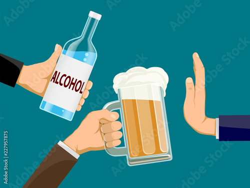 Fotografía People is holding a bottle of alcohol and glass of beer in hands