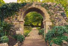 Arch In The Park