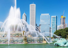 Fountain Against The Downtown Chicago Skyscrapers Skyline