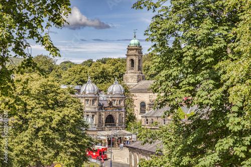 Fotografía Buxton Opera House and St John's Church, Buxton, Derbyshire