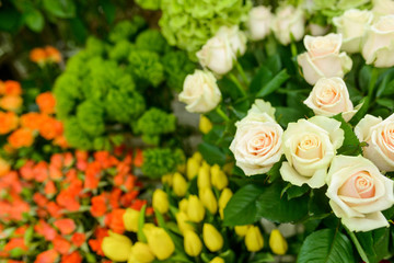 Wall Mural - Cut flowers at the shop