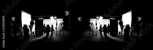 Cuadros en Lienzo Silhouette images of video production behind the scenes or b-roll or making of T