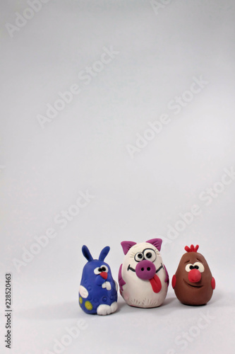Fotografía Polymer clay handmade pig, rabbit and bird.