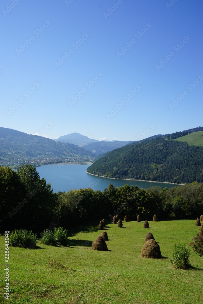 Foto-Schiebegardine mit Schienensystem - landscape with lake and mountains