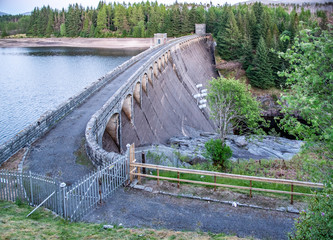 view to laggan dam