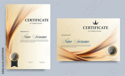 Cuadros en Lienzo Certificate template in vector for achievement graduation completion - stock v